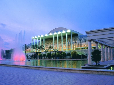 Palau-de-la-Musica-de-Valencia.jpg